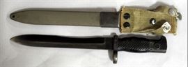 Vintage Military I. N. I. Spanish Toledo Bayonet & Scabbard SN# ET31866C, 8.75" Blade