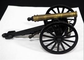 Brave Cap Gun Revolver And Die Cast Replica Cannon Made In Italy