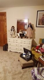 Here is the dresser and mirror that are going to be for sale.