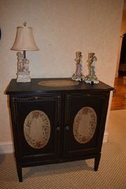ACCENT CABINET, LAMP
