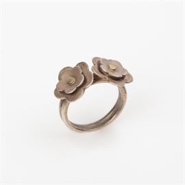 72: ME AND RO STERLING DOUBLE FLOWER RING WITH 10K GOLD ACCENT