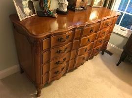 Dresser $ 246.00