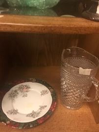 Display cabinet items