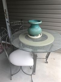 Glass and metal outdoor table with 4 chairs - excellent condition
