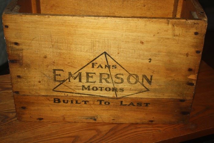 EMERSON WOOD BOX