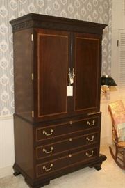 COUNCIL CRAFT CABINET WITH DRAWERS