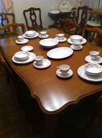 Dining table & chairs, china