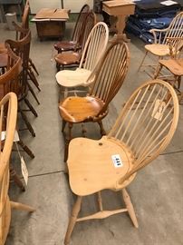 Mixed set of bow-back Windsor chairs