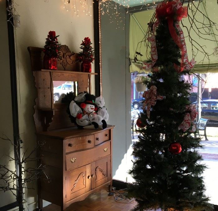 Tree, wreath & Charlie Brown tree have sold.