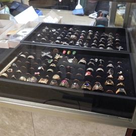 Nice collection of jewelry of all kinds. 