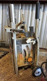 Jobsite saw