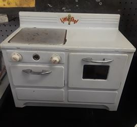 1940's Little Chef Electronic Range 