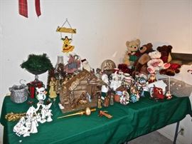 NATIVITY SCENES