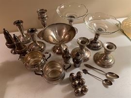 Selection of sterling silver pieces