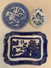 Antique Meissen, Dudson Wilcox & Till Blue Willow and occupied japan porcelain pieces