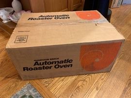 Vintage “NIB” Hamilton Beach Automatic Roaster Oven in almond