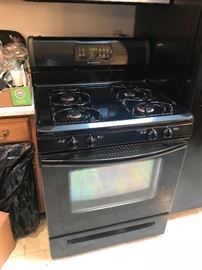 Gas range, tested and working