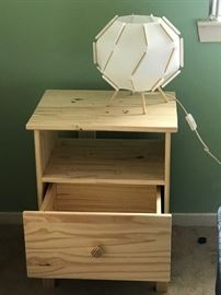 2 nightstands and 2 table lamps are available