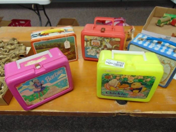 5 lunch boxes