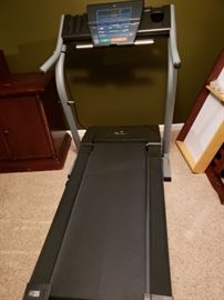 iFit Treadmill