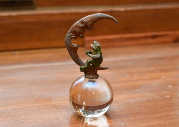 Vintage Paperweight - Frog & Crescent Moon