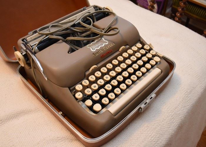 Vintage Smith Corona Portable Electric Typewriter with Case 