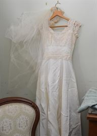 Vintage Wedding Dress & Veil
