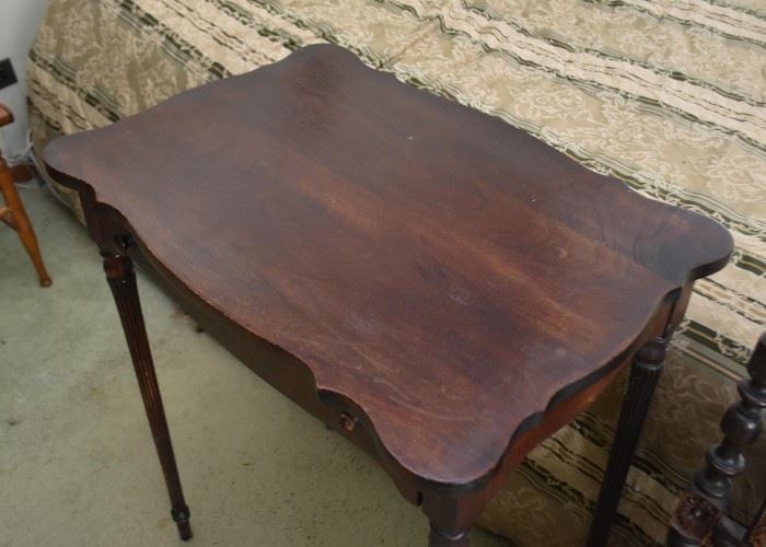 Antique Spindle Leg Table with Drawer 