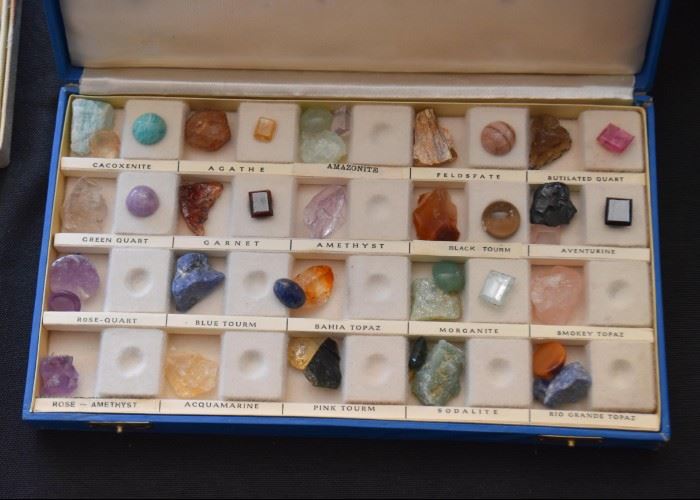 Mineral / Stone Specimens