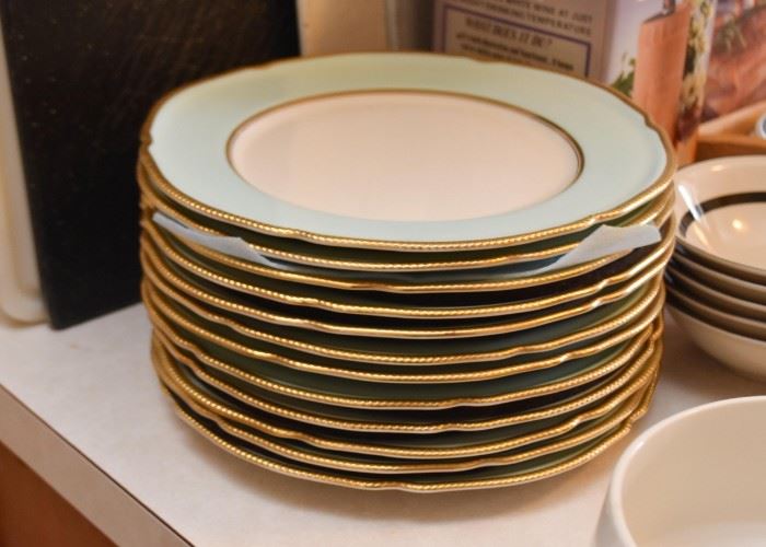 Set of 12 Castleton China Dinner Plates (Made in USA)
