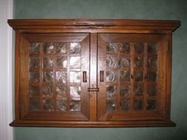 wall cabinet