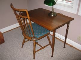 Ethan Allen desk chair with collapsible table