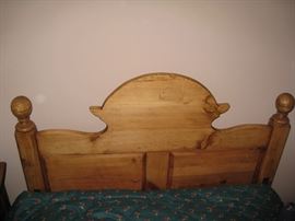 foot board made into twin bed