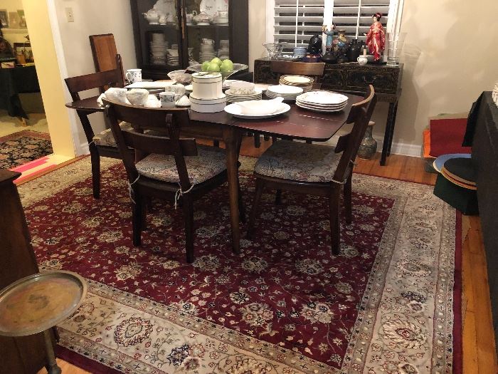 Beautiful Dining Table 