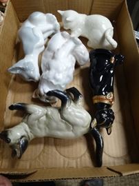 5 various cat figurines