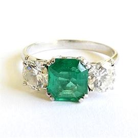 Lot 70: Emerald & Diamond Ring; Set in Platinum
