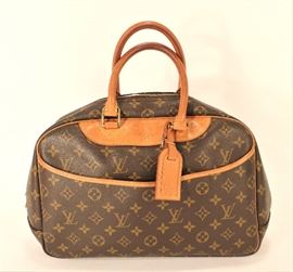 0289: Louis Vuitton Monogram Deauville Handbag