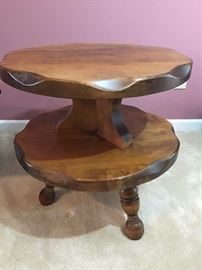 006 two tiered lamp table