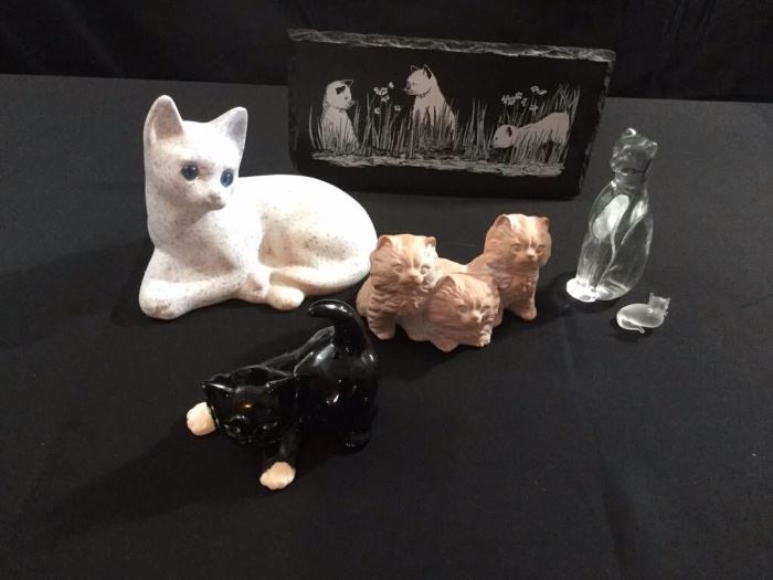 009 cat sculptures