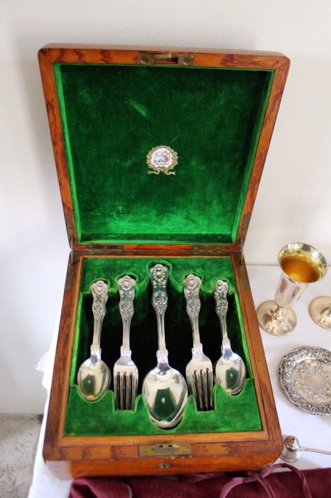 Gorham "King" pattern Sterling Dessert Set in fitted box from Caldwell's Philadelphia