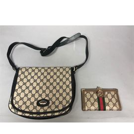 Lot 182 2pc GUCCI Italian Logo Hand Bag  Wallet. Blue le