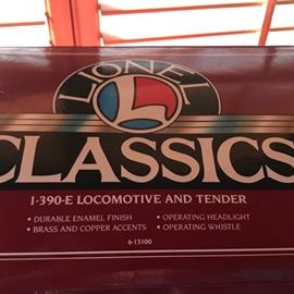 Lionel Classics Locomotive and tender in excellent condition