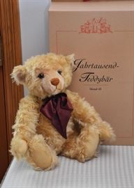 Steiff Jabrtausend Teddy Bear