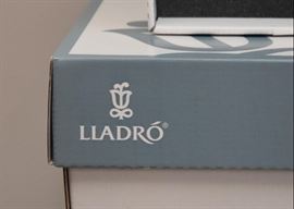 Steiff  & Lladro LTD Teddy Bear - Accordion Player  