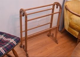 Wooden Quilt / Blanket Rack
