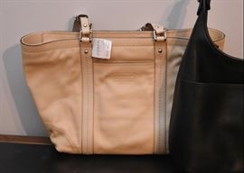 Coach Purses, Handbags & Totes