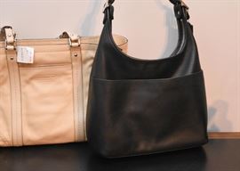 Coach Purses, Handbags & Totes