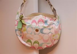 Coach Purses, Handbags & Totes