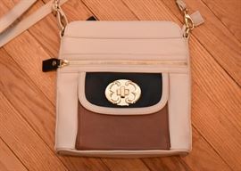 Women's Purses, Handbags & Totes