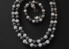 Costume Jewelry (Beaded Set)